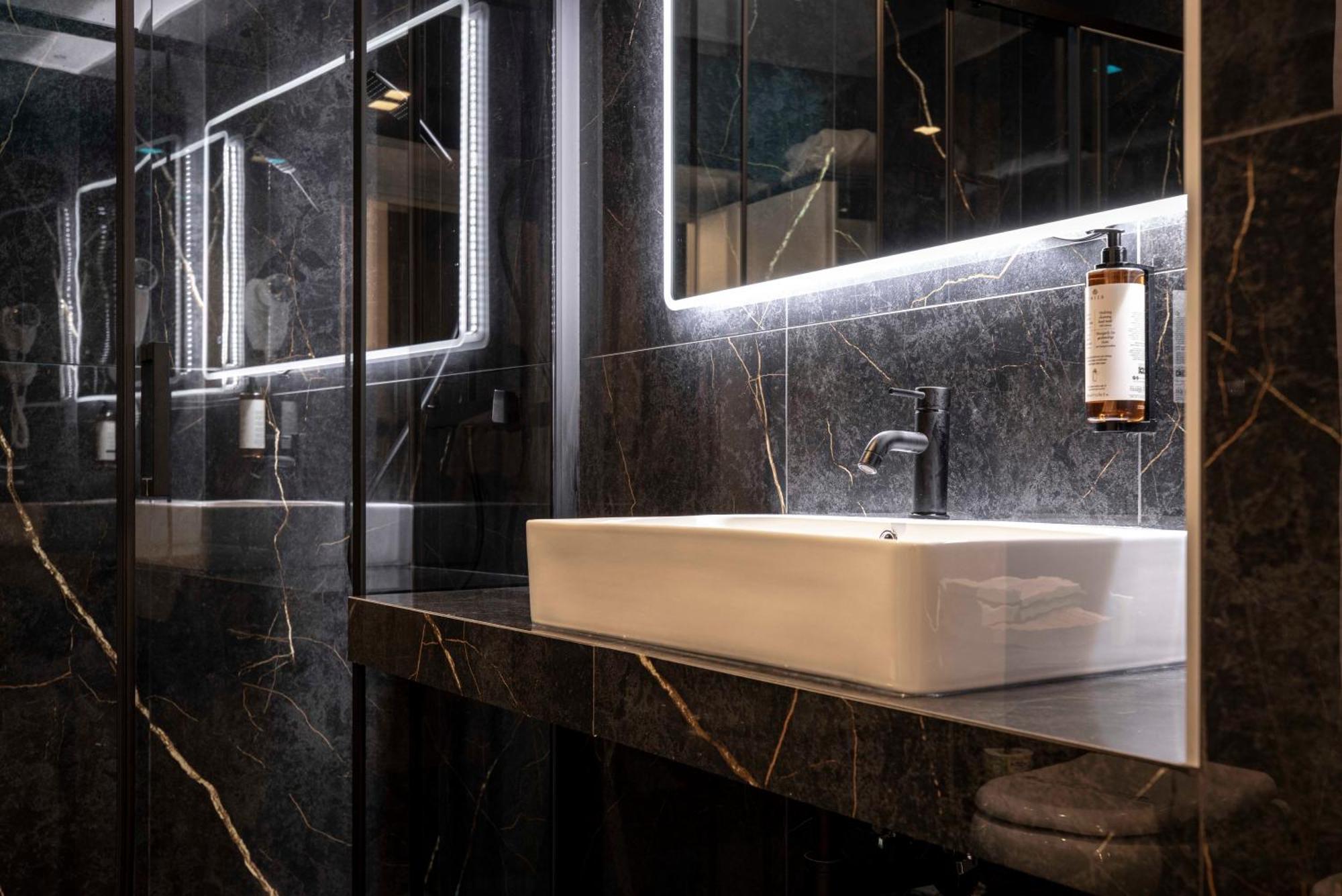 Home At Rome Luxury Navona 2 Roma Exterior foto
